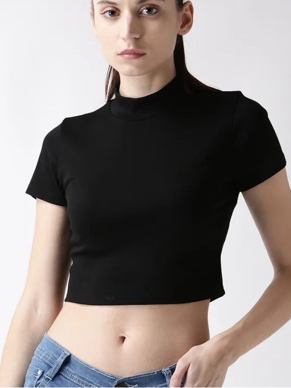 NWT Women’s Forever 21 Black Mock Neck Short Sleeved Cropped tee, Size S